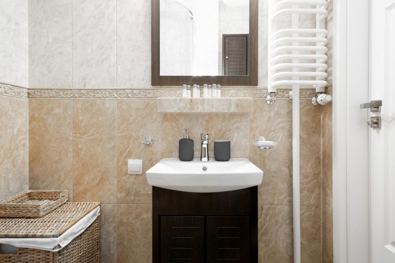 Warsaw New Town Apartments By Renters Екстер'єр фото