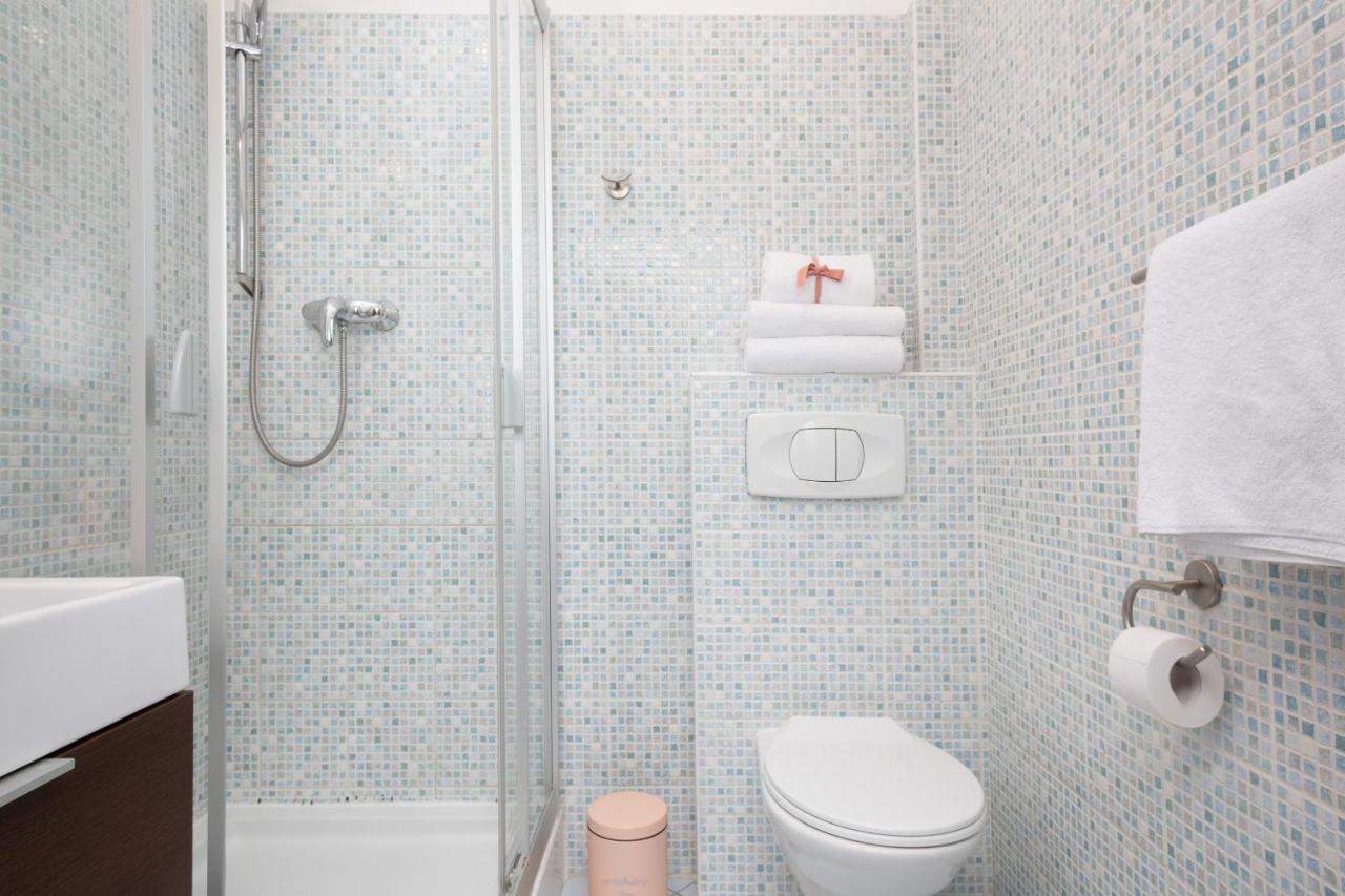 Warsaw New Town Apartments By Renters Екстер'єр фото